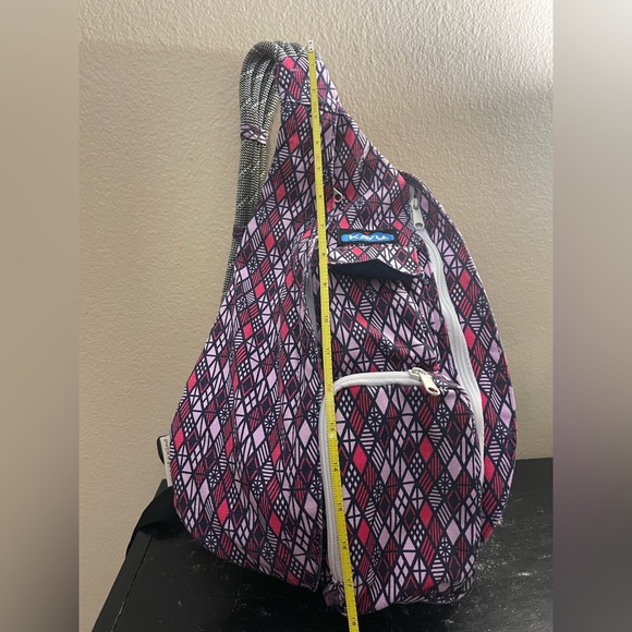 KAVU Women's Rope Pack pink Diamond print Sling pack Backpack - Picture 5 of 11